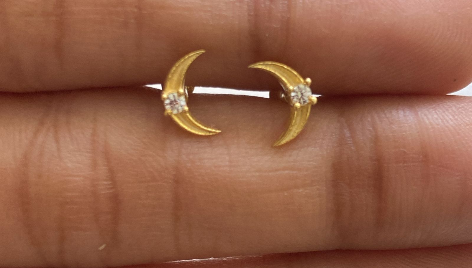 Moonlight 925 Silver Studs