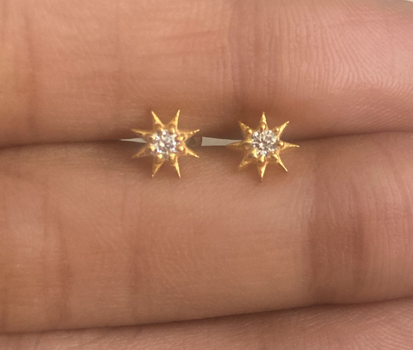Ora 925 Silver Studs