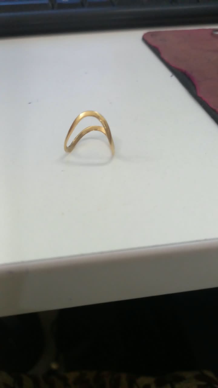 U Vanki Ring