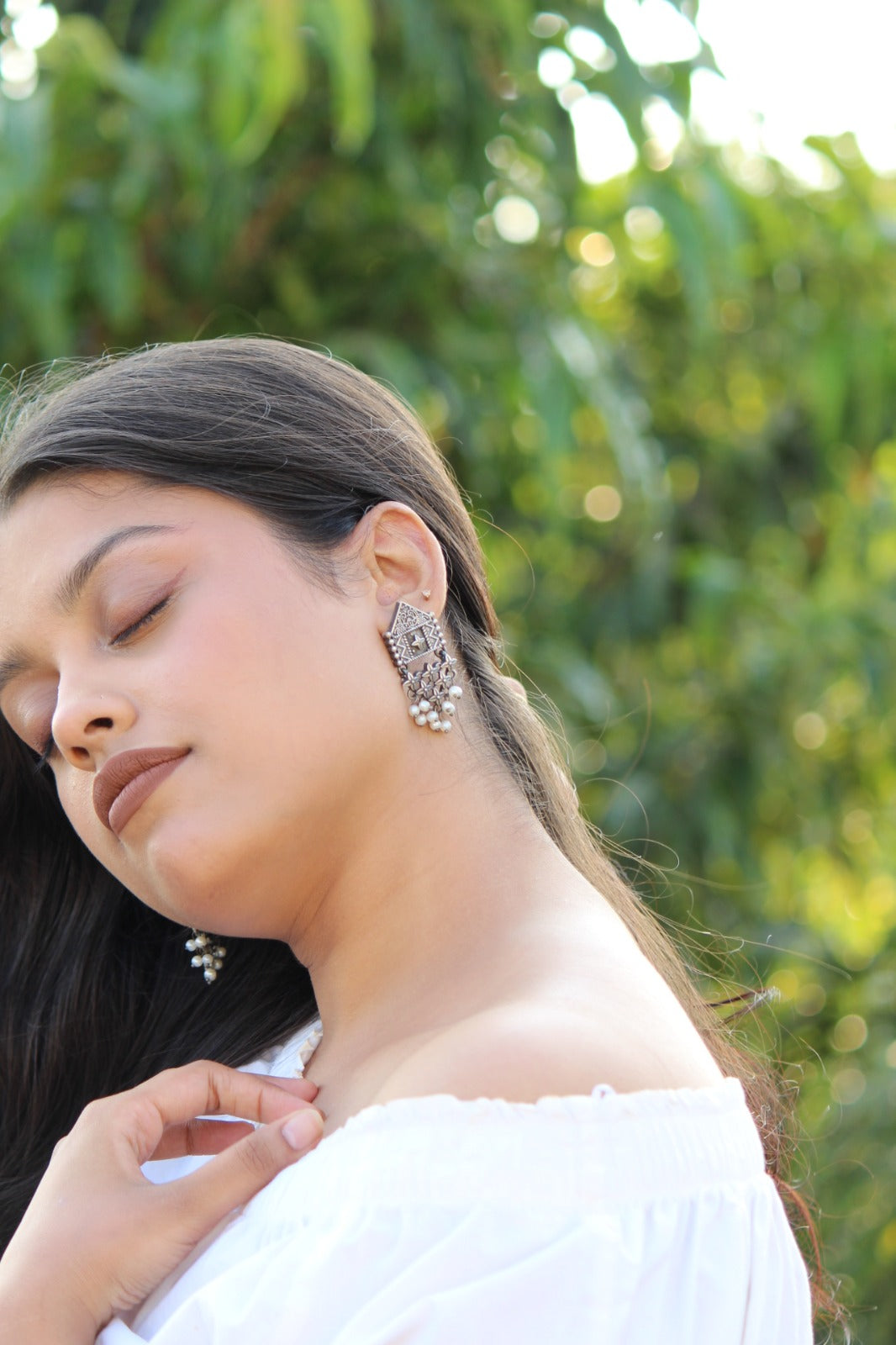 Aakarsh Earrings