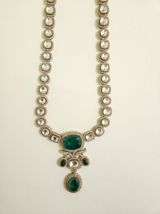 Adhisha Neckalce set