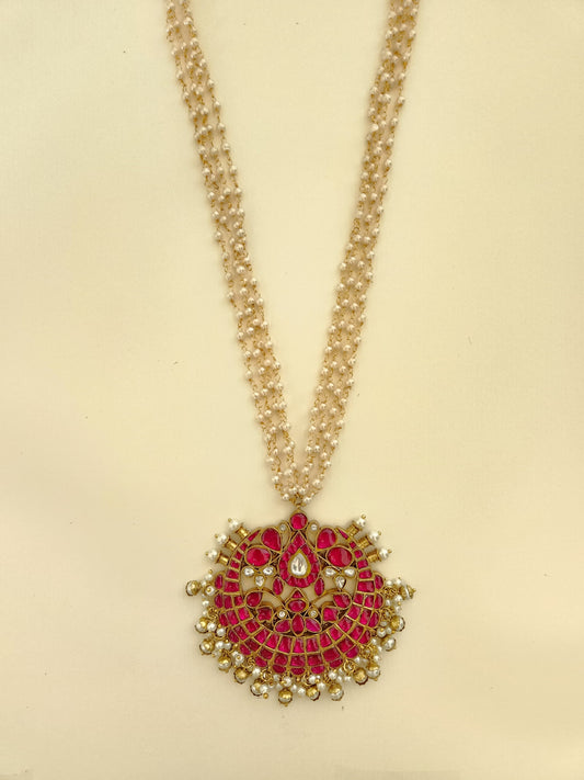 Mihika Pendant