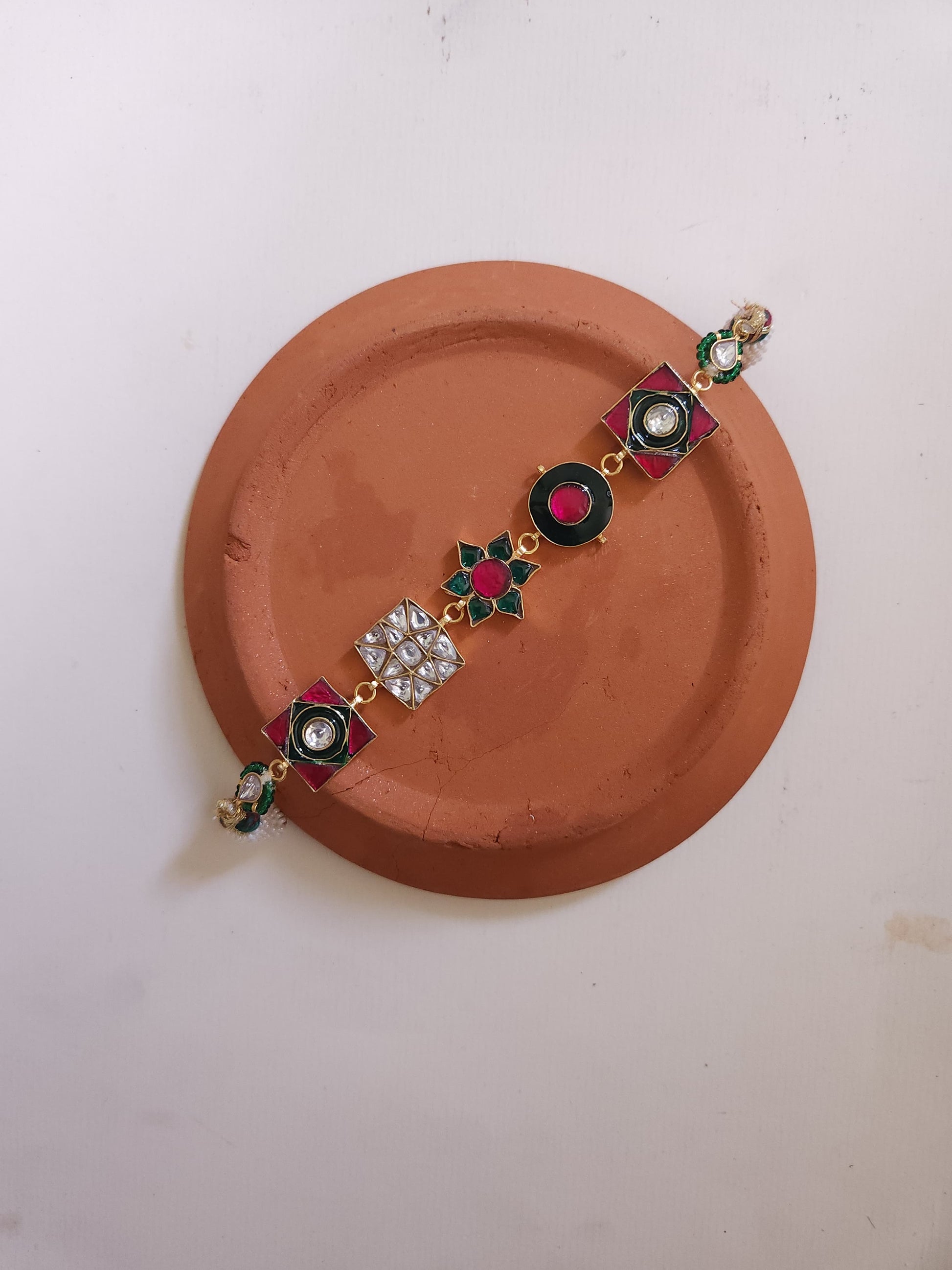 Deval Choker Set