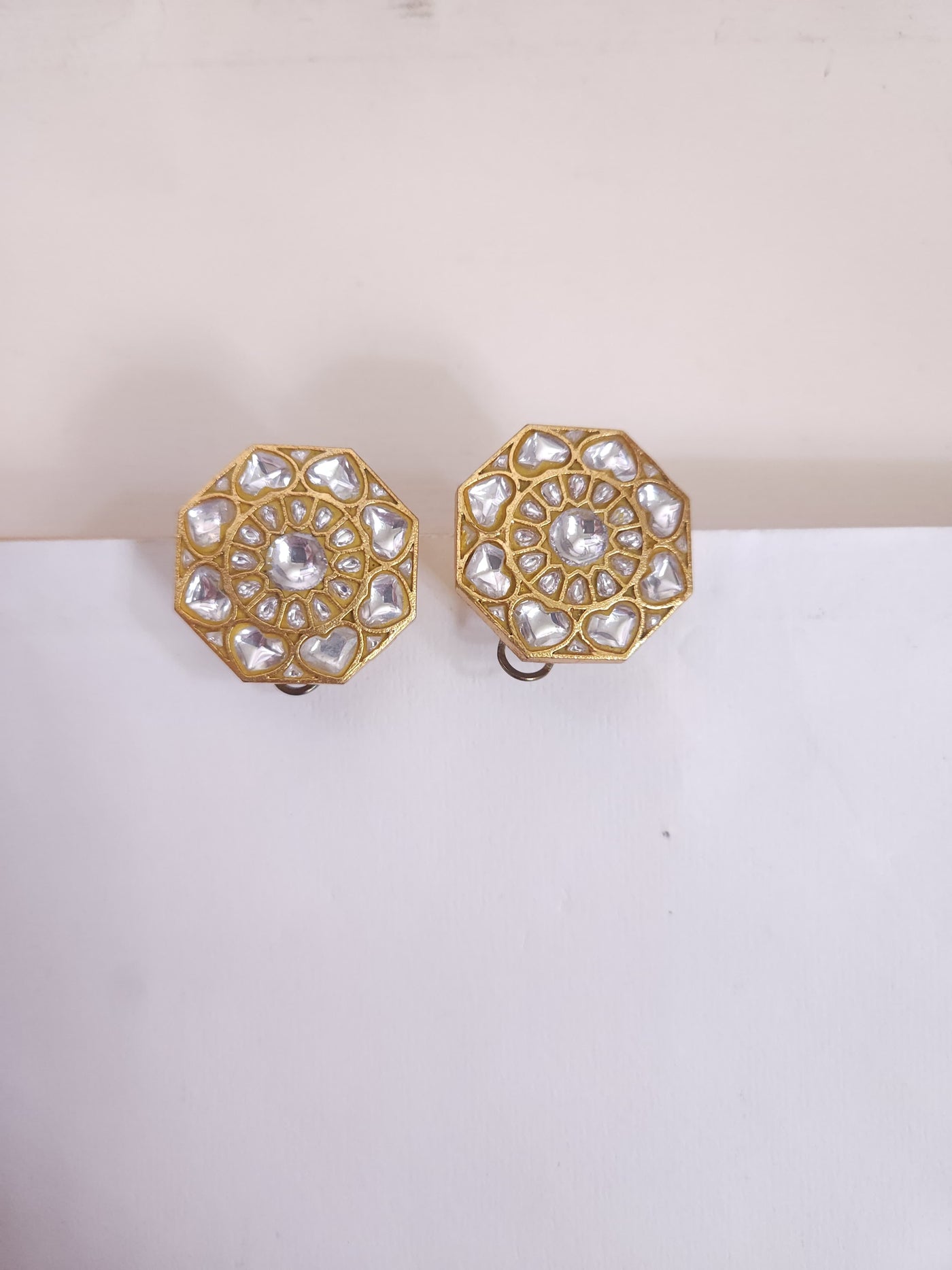 Ruhani Studs