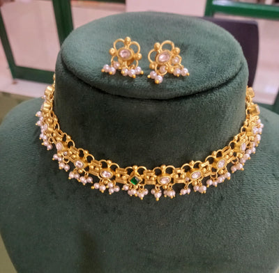 Kanira Choker Set