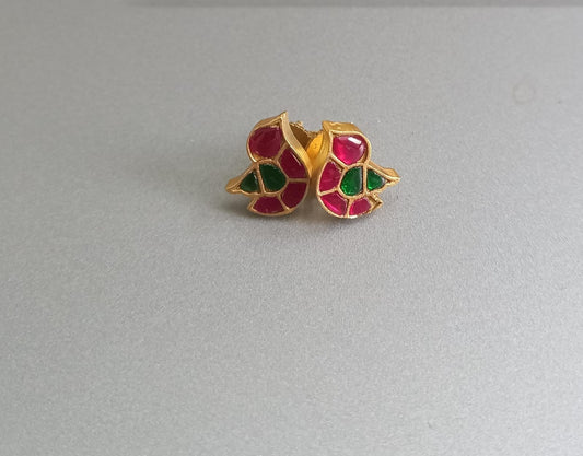 Pikuu Ear Studs