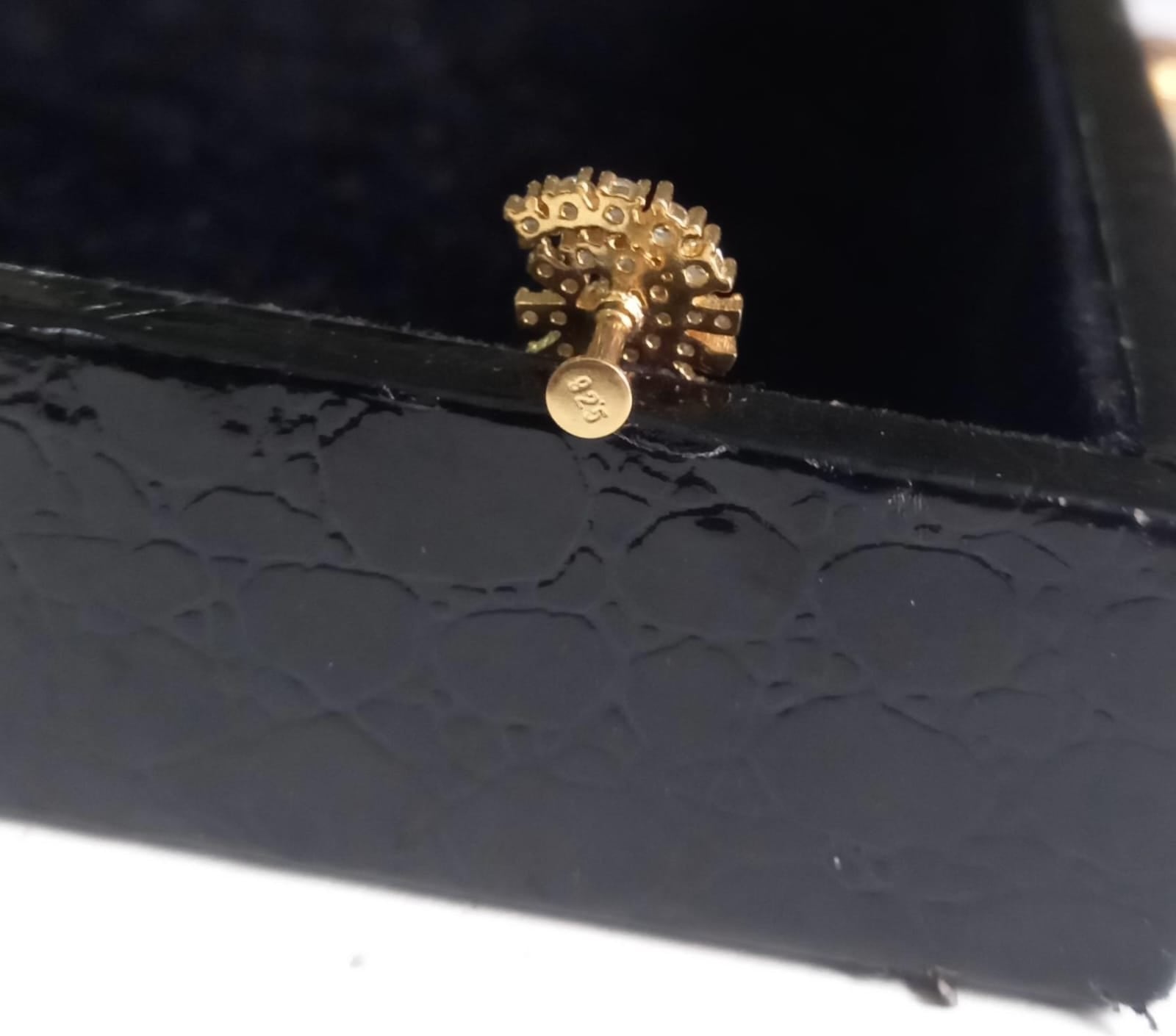 Uma 925 Silver Nose Pin for Women
