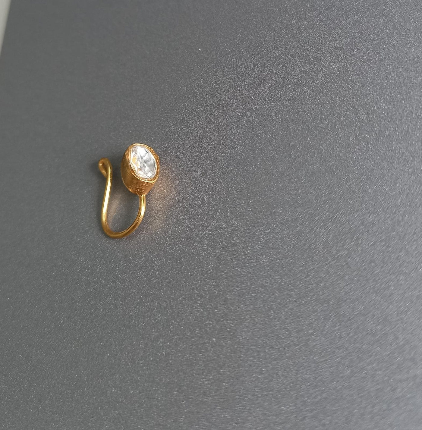 Kundan Oval Upin Silver Nosepins