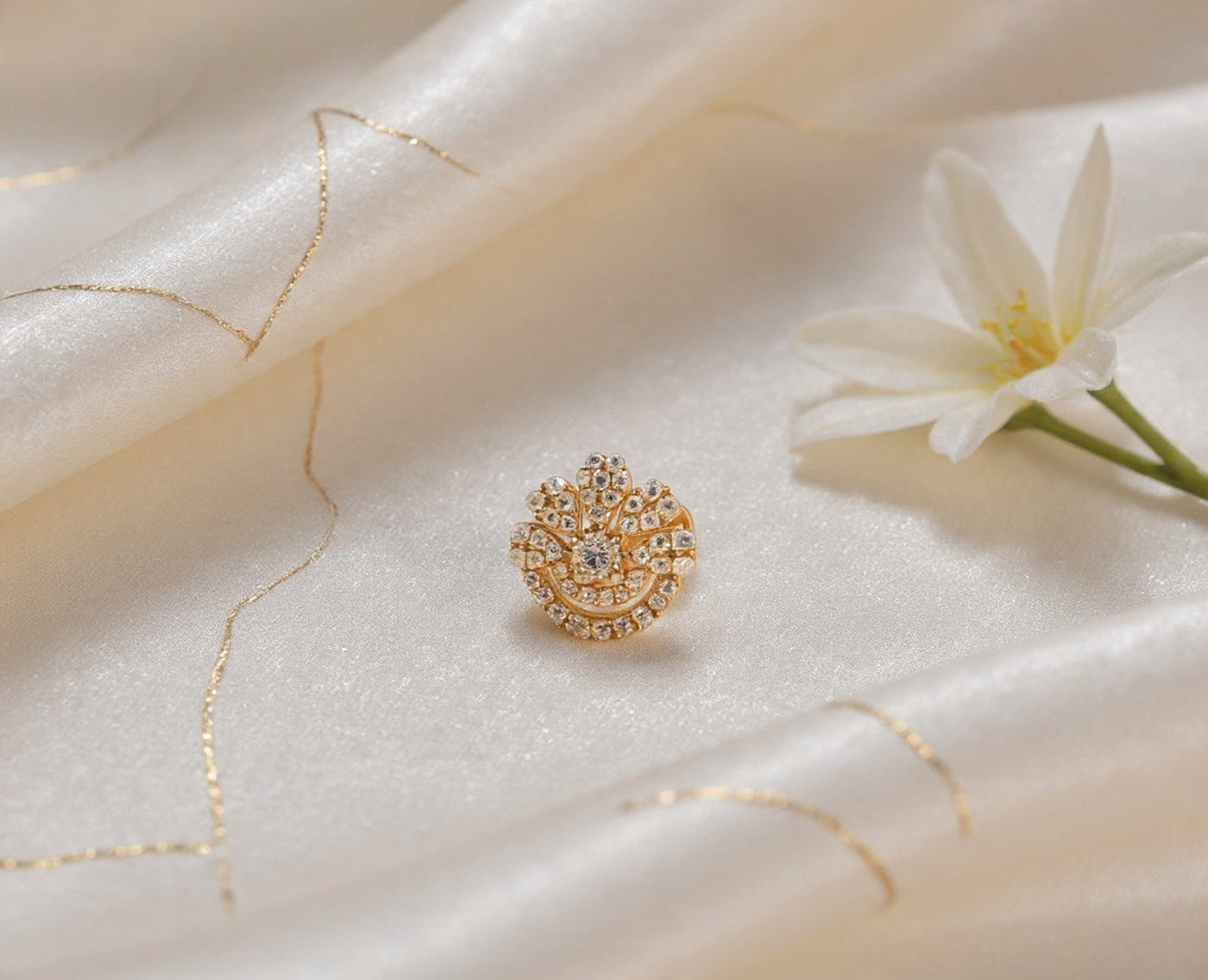 Heer Silver Nosepins