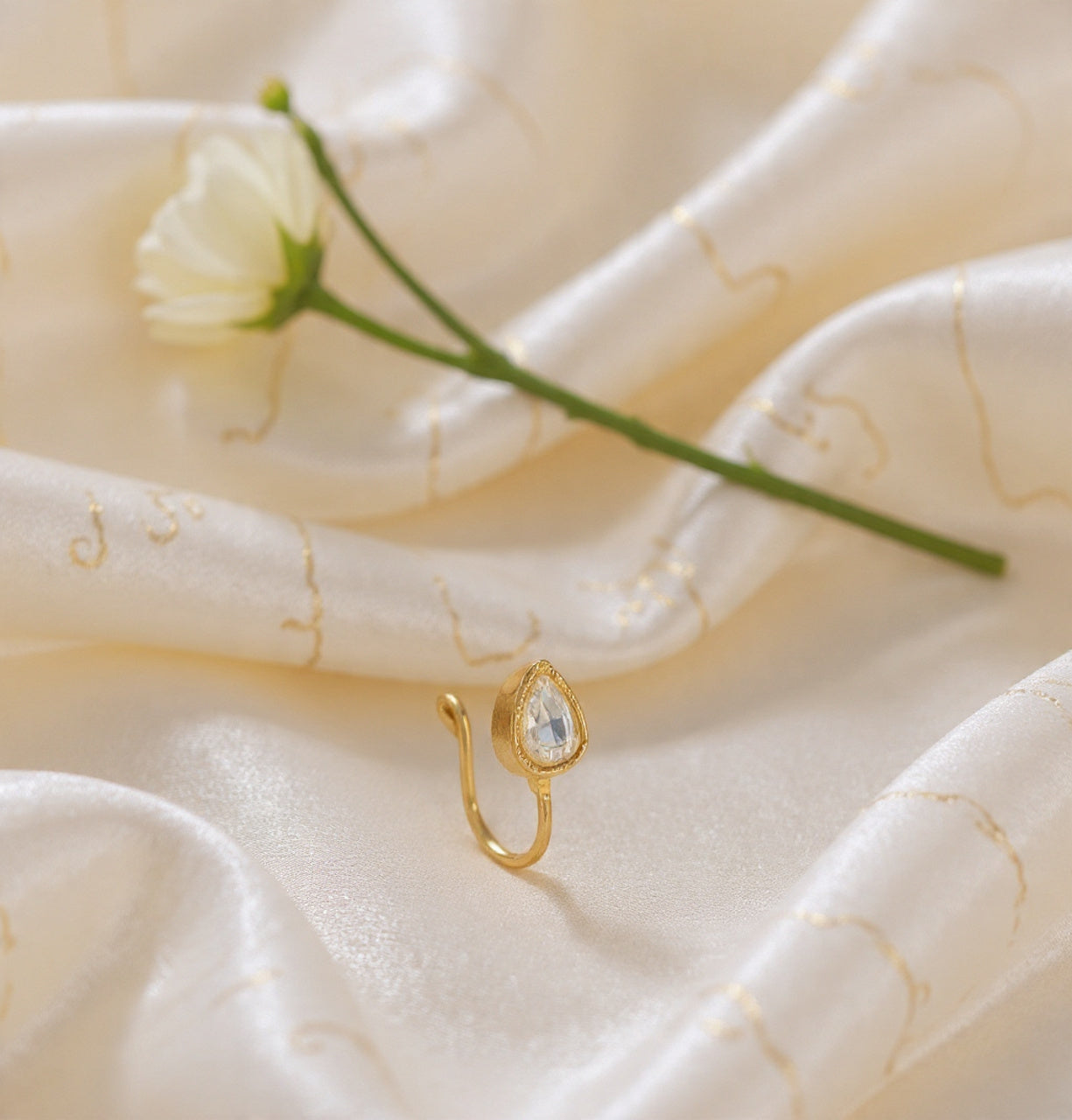 Kundan Upin Silver Nosepins