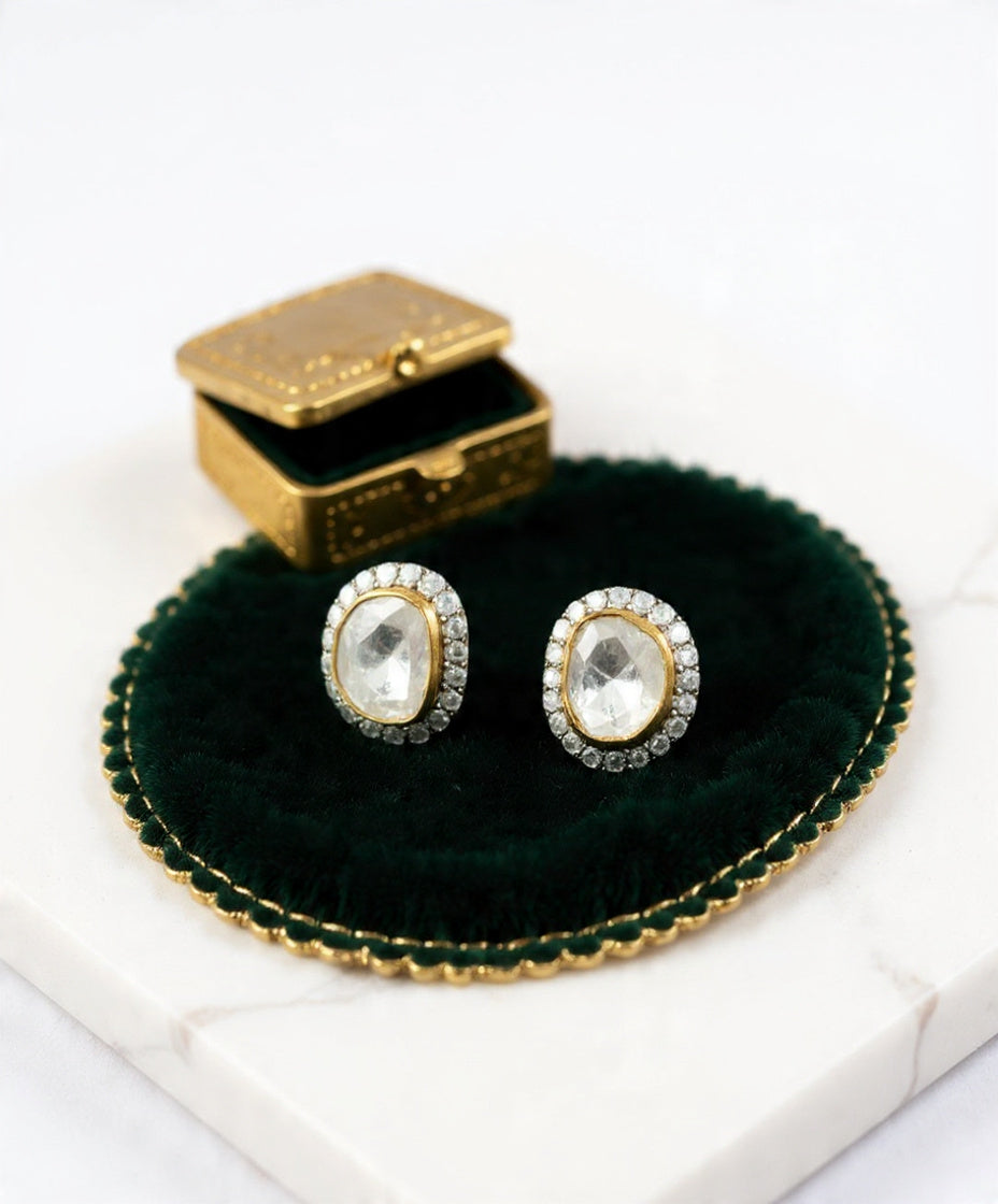 Saavi Silver Studs