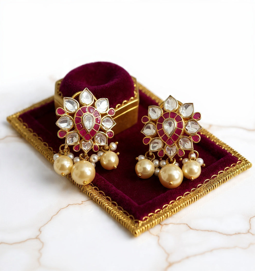 Laalika Silver Studs