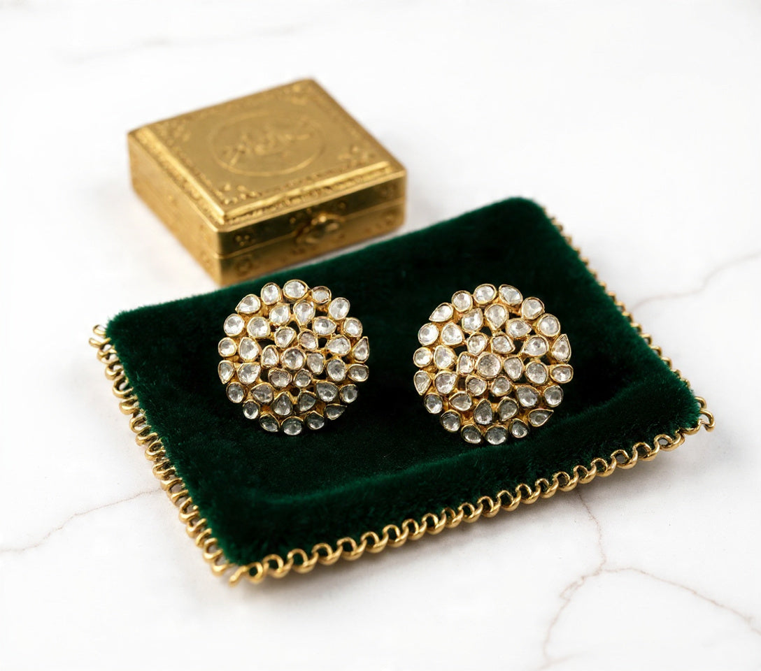 Gul Silver Studs