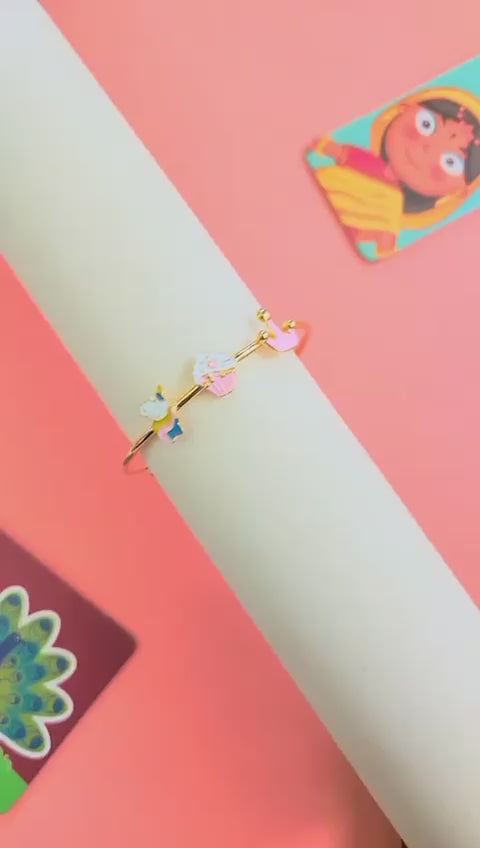 A sleek silver kada for kids with a smooth finish and rounded edges, designed for comfort and style.