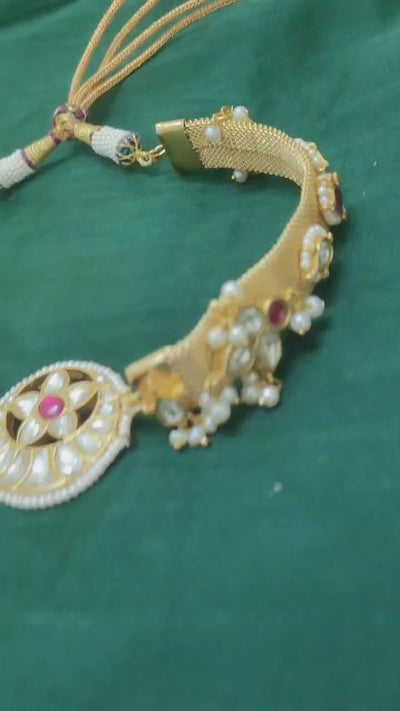 Crescent necklace with earrings