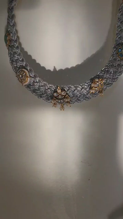 Chaanv  Choker